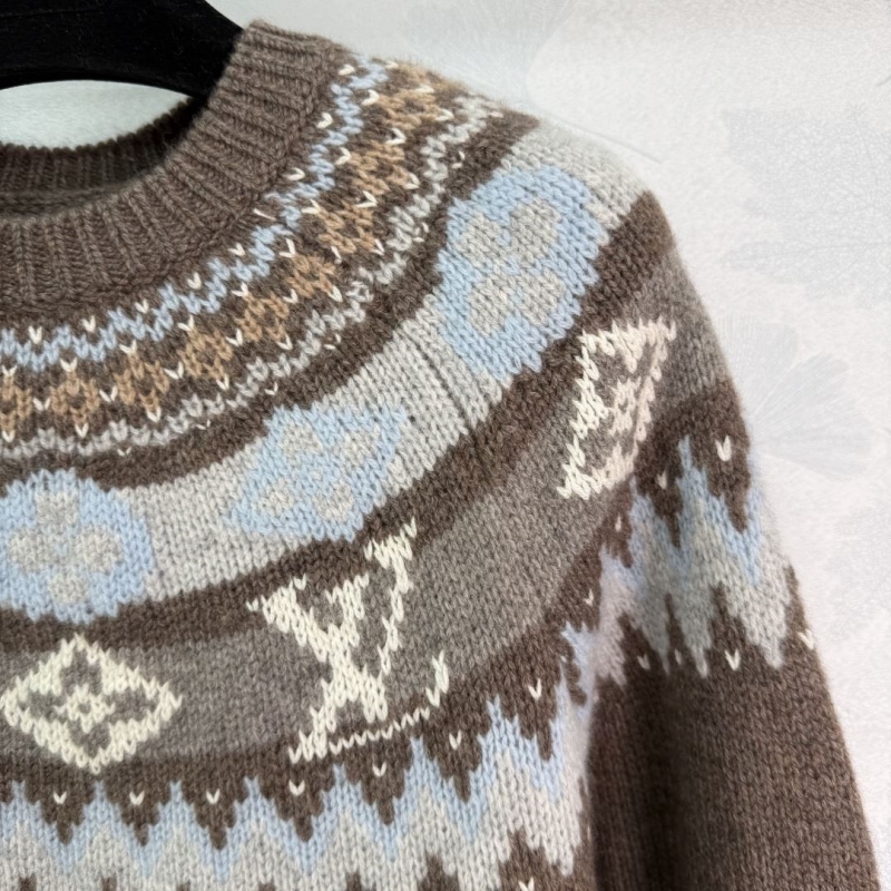 l0vis Vvtt0n sweaters